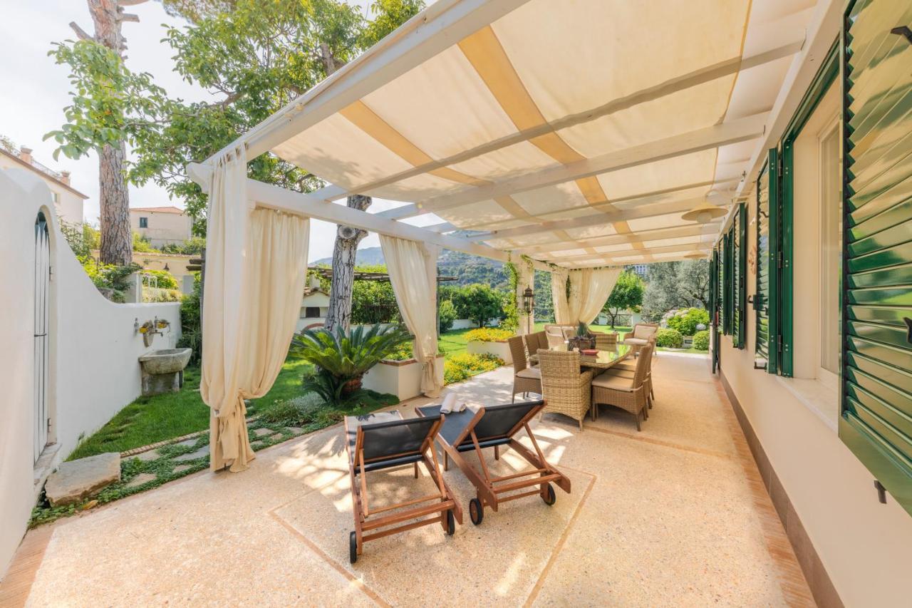 La Residenza Holiday House ラヴェッロ エクステリア 写真