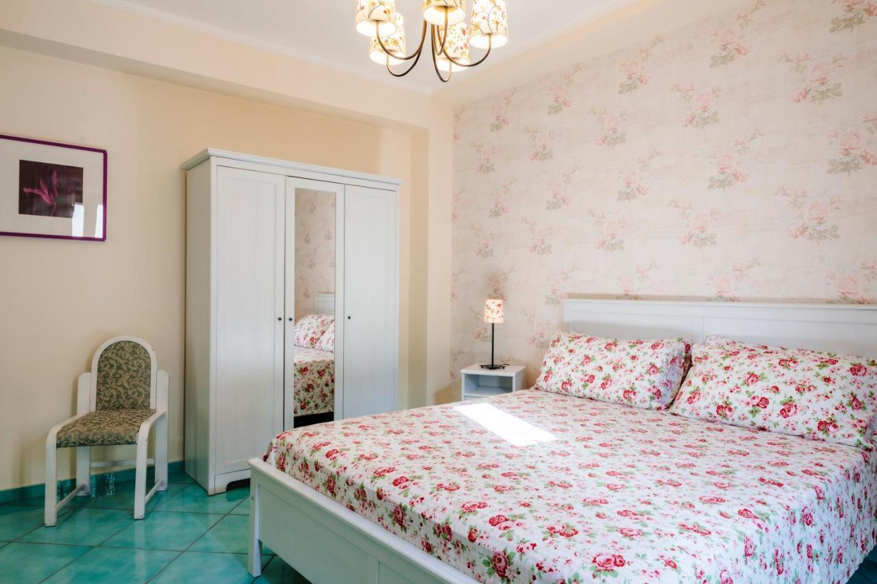 La Residenza Holiday House ラヴェッロ エクステリア 写真