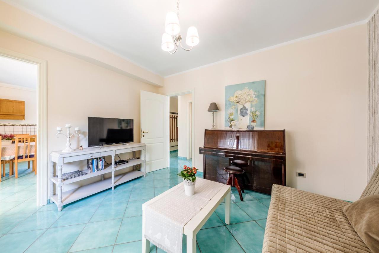 La Residenza Holiday House ラヴェッロ エクステリア 写真