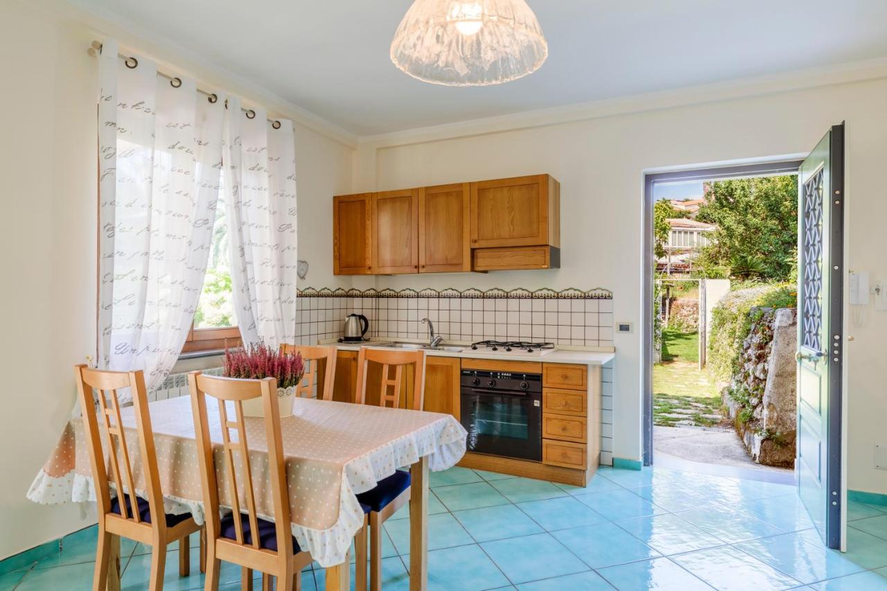 La Residenza Holiday House ラヴェッロ エクステリア 写真
